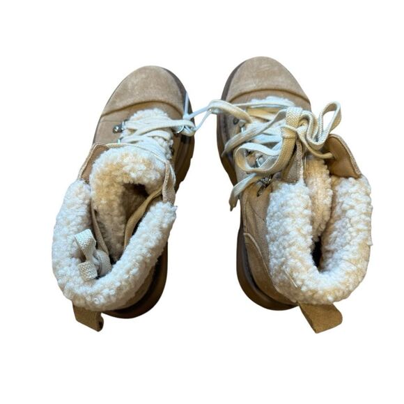 Revolve Steve Madden Reyen Shearling Ankle Boots NWOT - Picture 9 of 12